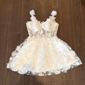 White flower dress size 10